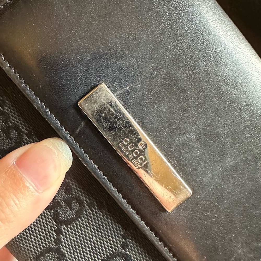 Gucci Compact Wallet - Picture 5 of 12